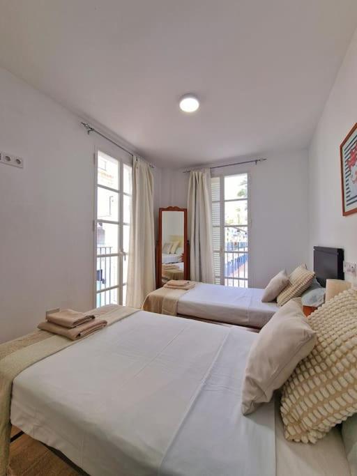 Encantador Duplex Para 6 A 1 Minuto De La Playa Benalmadena Ngoại thất bức ảnh