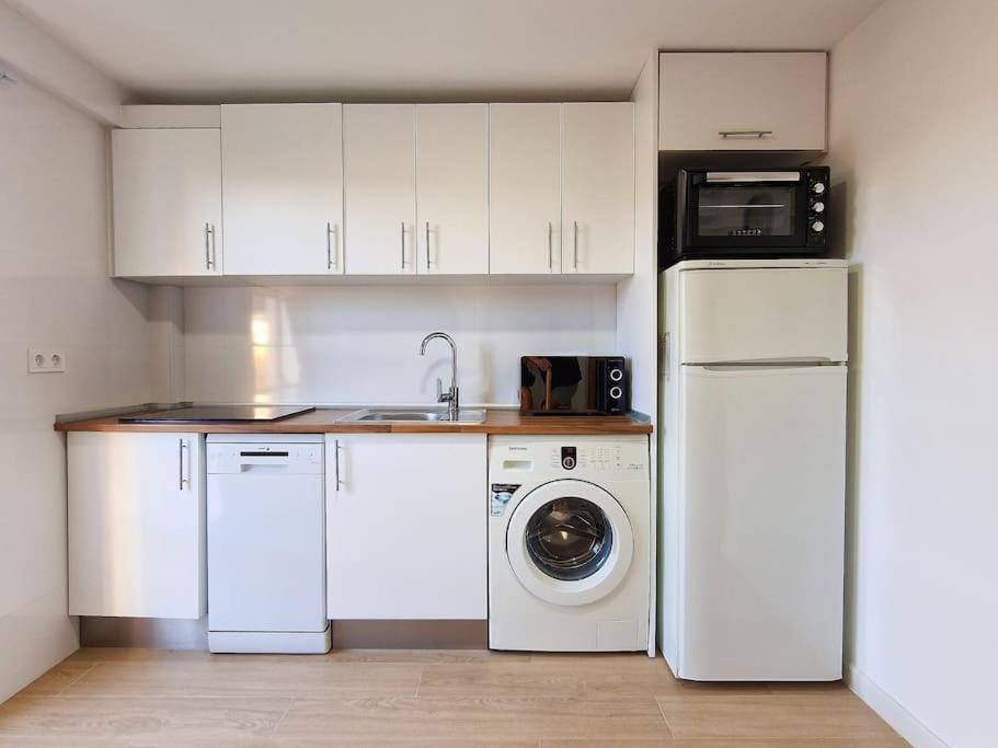 Encantador Duplex Para 6 A 1 Minuto De La Playa Benalmadena Ngoại thất bức ảnh