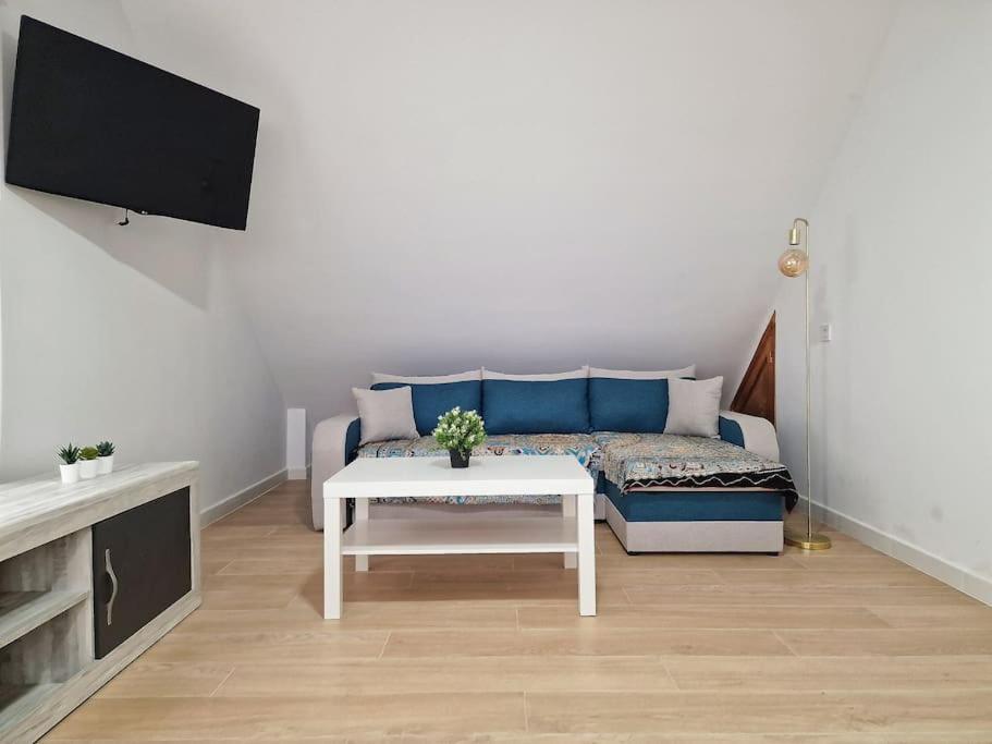 Encantador Duplex Para 6 A 1 Minuto De La Playa Benalmadena Ngoại thất bức ảnh