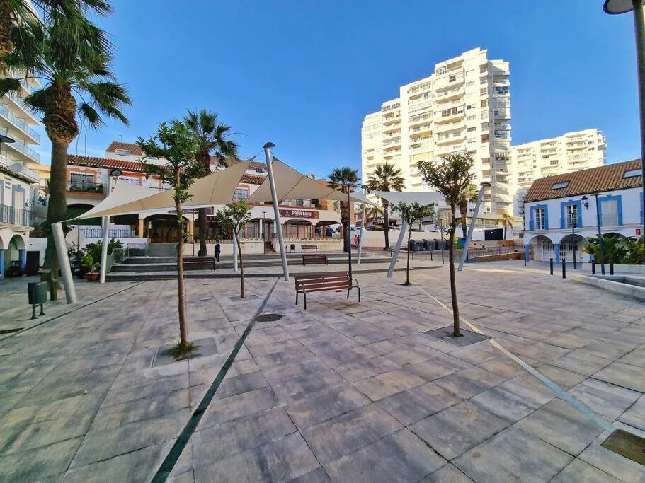 Encantador Duplex Para 6 A 1 Minuto De La Playa Benalmadena Ngoại thất bức ảnh