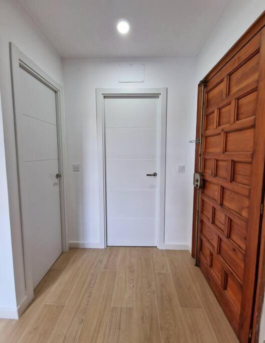 Encantador Duplex Para 6 A 1 Minuto De La Playa Benalmadena Ngoại thất bức ảnh